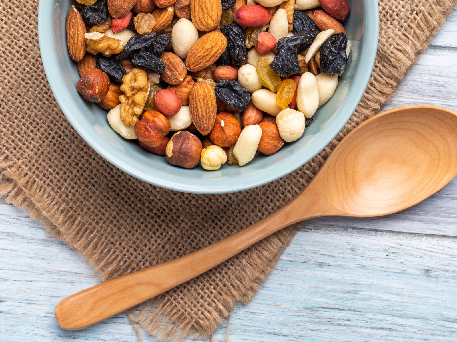 high protein dry fruits 7